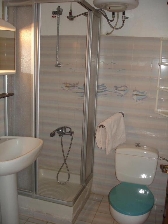 Paschos Rooms Sívota Habitación foto